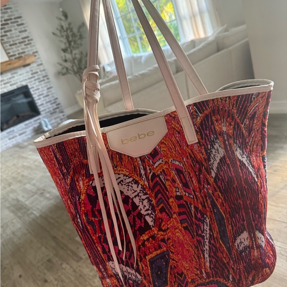 This multi-colored BEBÉ beach bag - Picture 2 of 3